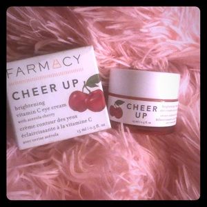 FARMACY CHEER UP BRIGHTENING VIT C EYE CREAM